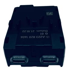 AUX USB Connection A2238201606 Mercedes